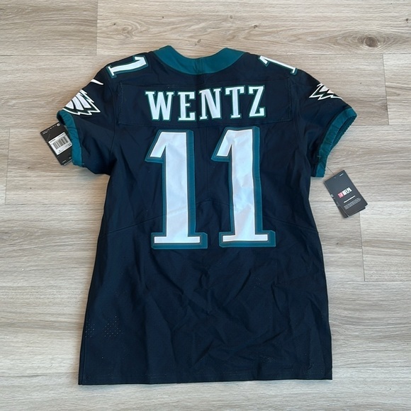 Philadelphia Eagles Football Jersey #11 Men Collectable NFL Sports Memorabilia - Picture 8 of 8